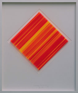 Klaus Joas, Diagonale Struktur D, 2022, Lichtverstärkendes Acrylglas, 58,5 x 68,5 cm, Unikat